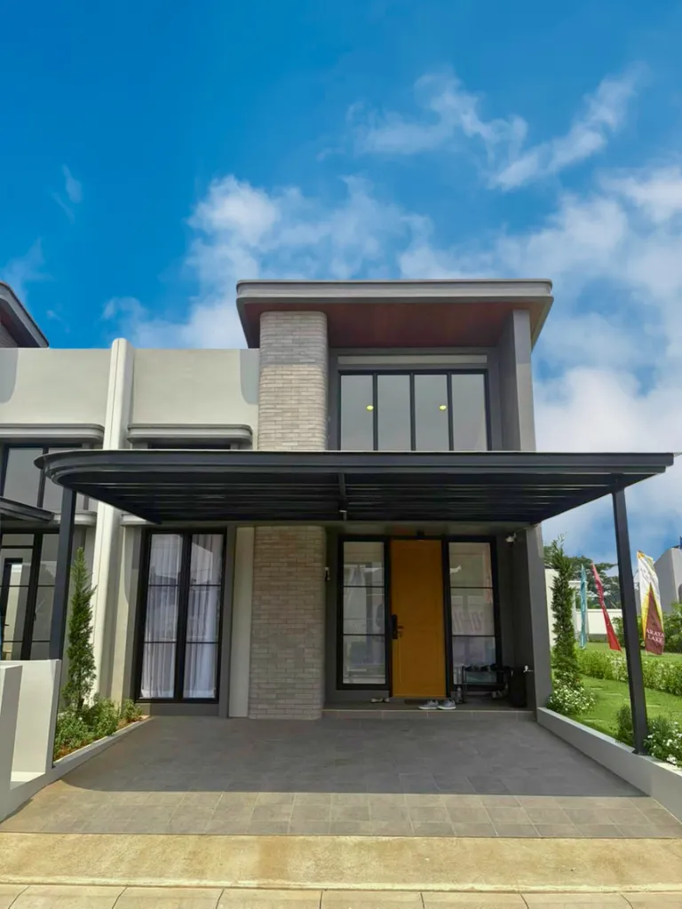 Interior or exterior of Araya Lake